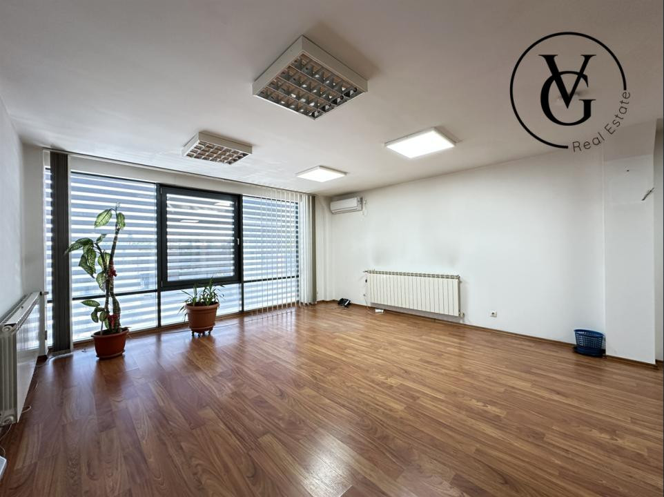 Spatiu industrial | Hala + birouri | 4.871 mp teren | Tulcea