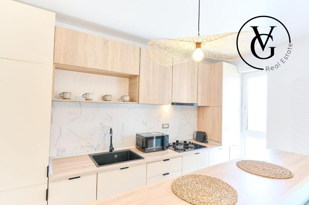 Studio mobilat cu designer | Alezzi Nord 10 | Mamaia Nord
