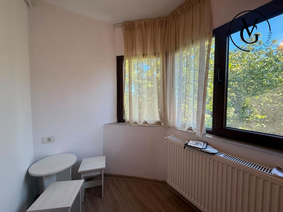 Apartament 3 camere | Decomandat | Zona Faleza Nord