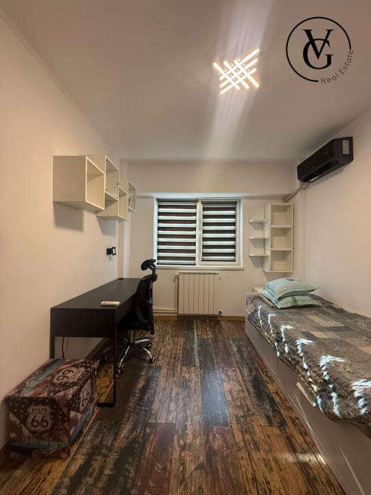Apartament 3 camere modern - zona Tomis III - centrala proprie