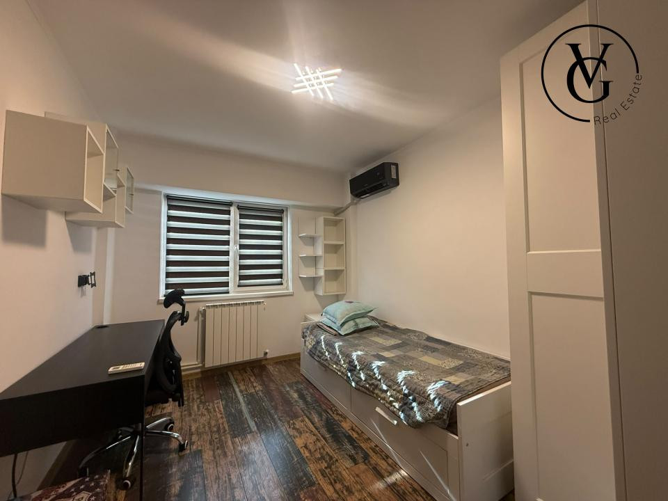 Apartament 3 camere modern - zona Tomis III - centrala proprie