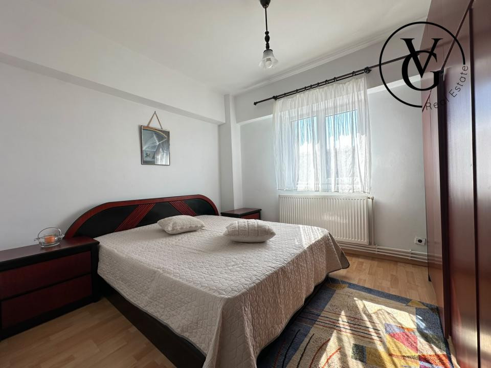 Apartament decomandat 4 camere - Casa de Cultura - termen lung