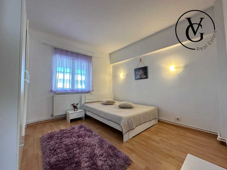 Apartament decomandat 4 camere - Casa de Cultura - termen lung
