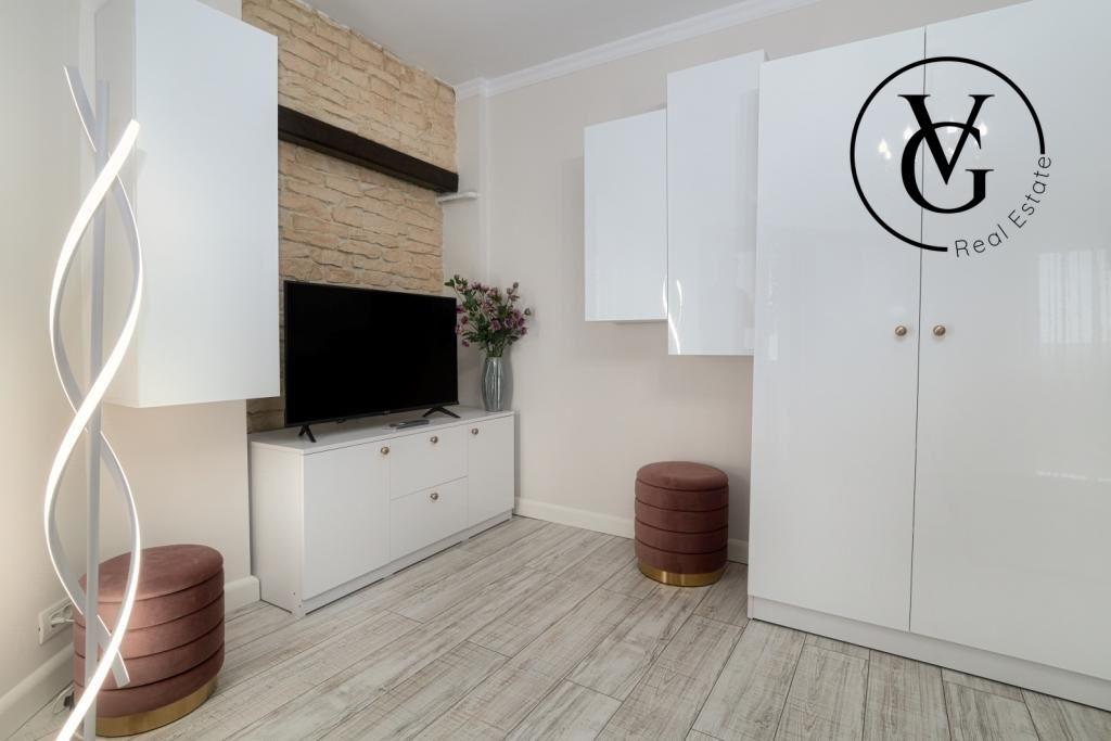 Apartament 2 camere modern | zona Capitol | centrala proprie