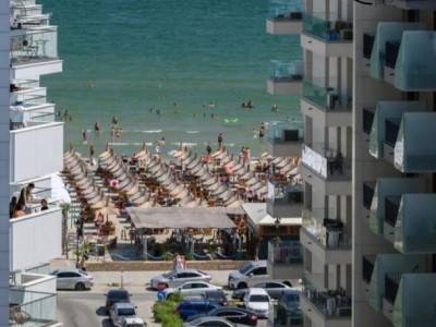 Apartament 2 camere - vedere laterala mare | Inception by the sea | Mamaia Nord