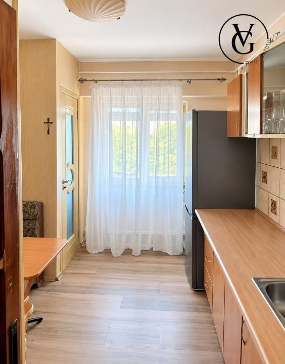 Apartament 3 camere modern - zona Faleza Nord - termen lung