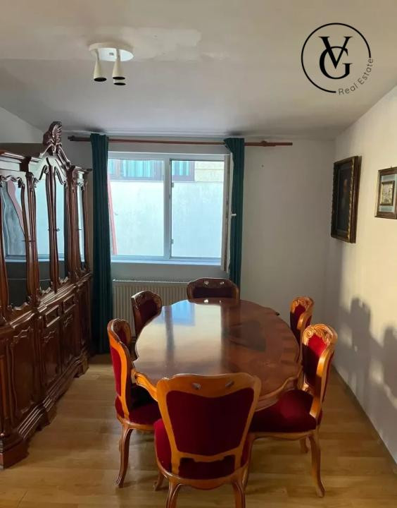 Apartament 3 camere  - Vitan - Centrala proprie