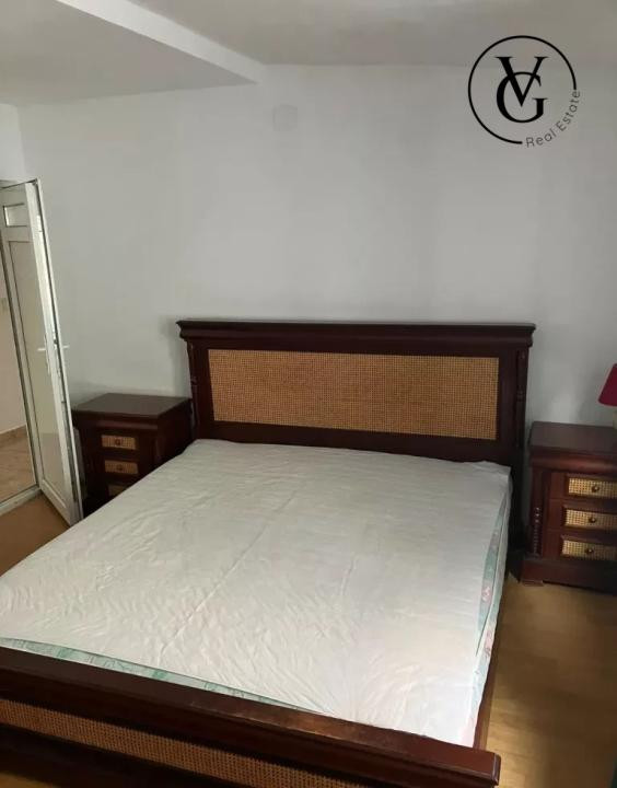 Apartament 3 camere  - Vitan - Centrala proprie