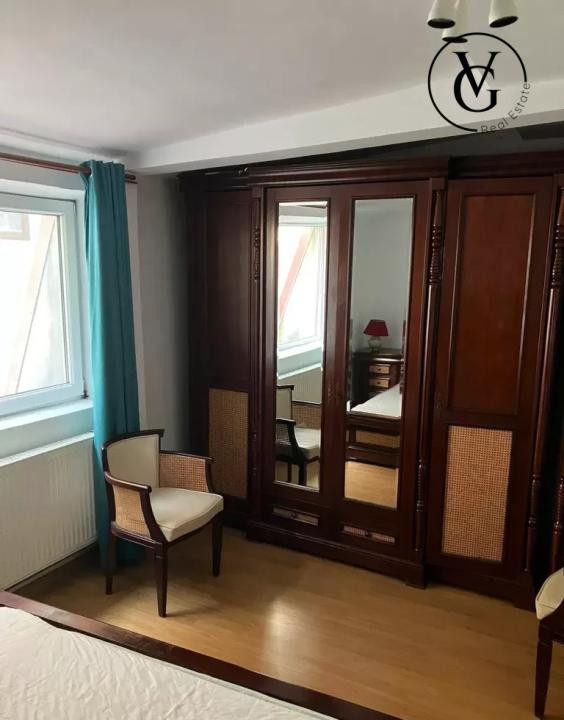 Apartament 3 camere  - Vitan - Centrala proprie