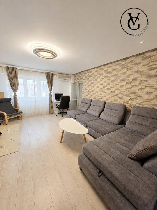Apartament 3 camere - Mircea Voda - Centrala proprie 