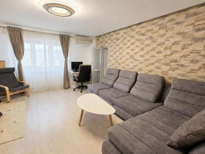 Apartament 3 camere - Mircea Voda - Centrala proprie 