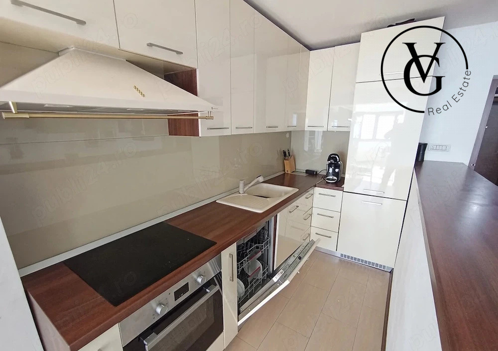 Penthouse 3 camere | Faleză Nord | Vedere frontală la mare