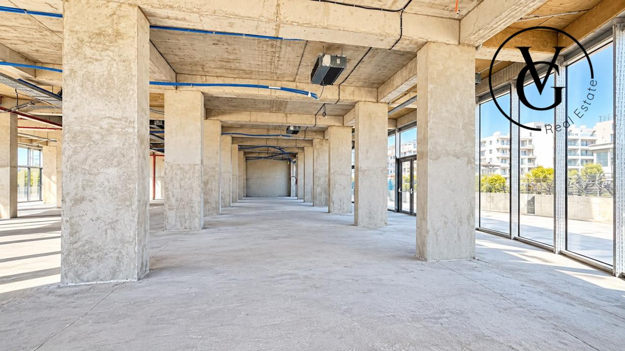 Spatiu comercial | 1178,3 mp | Prima linie la mare | Aqua Cullinan