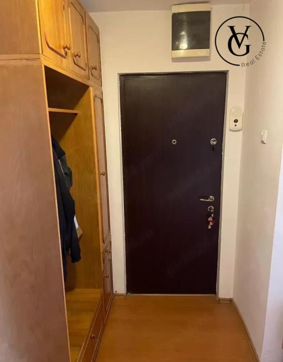 Apartament de vanzare 4 camere Inel 2 Constanta