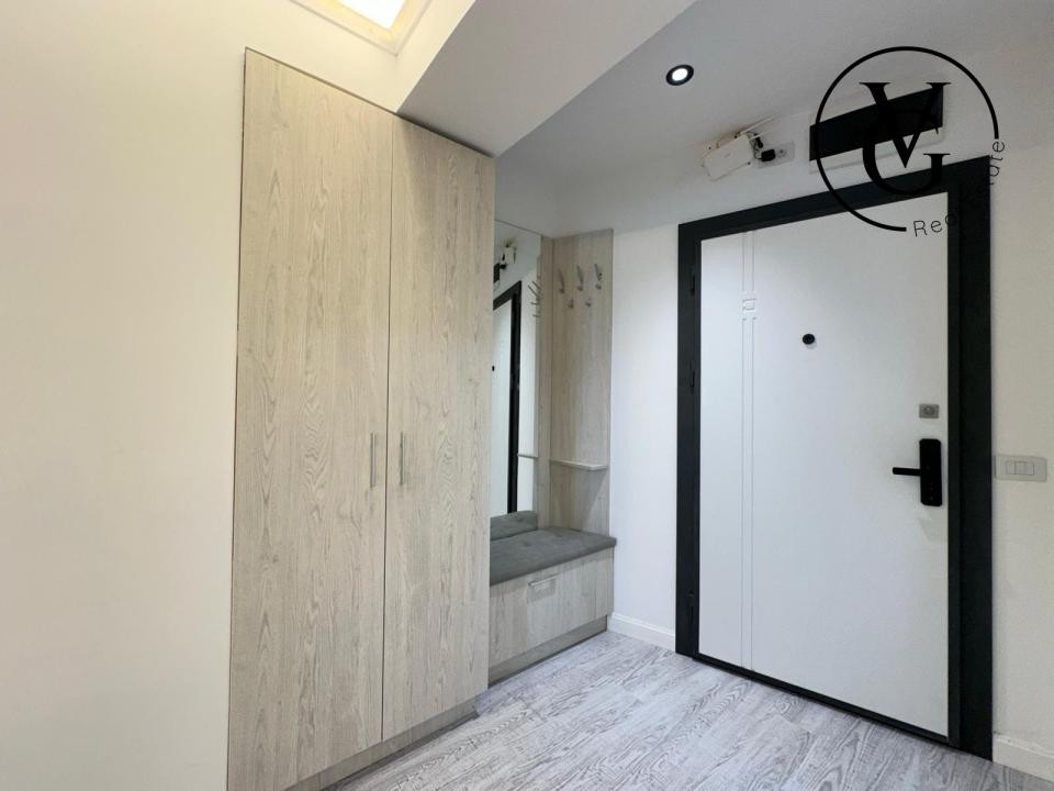 White Titanic - Apartament 2 camere - frontal la mare