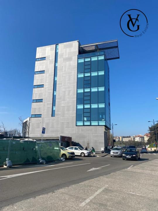 Clădire de birouri și spații comerciale | Zona Poarta 1, Constanța