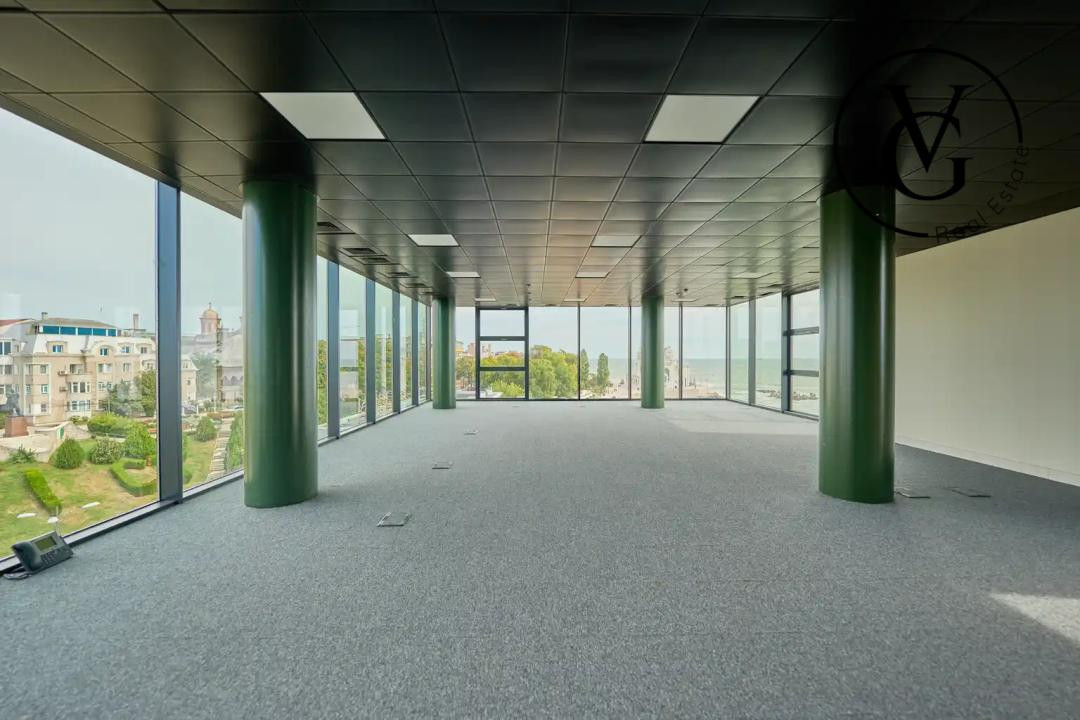 Clădire de birouri și spații comerciale | Zona Poarta 1, Constanța