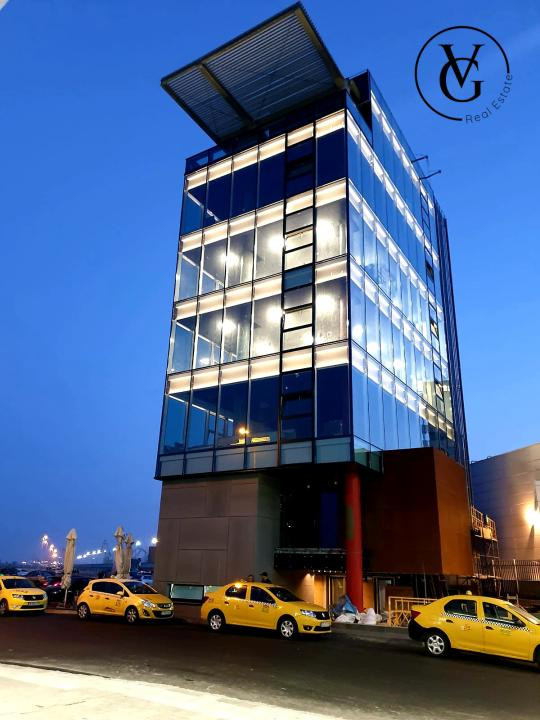 Clădire de birouri și spații comerciale | Zona Poarta 1, Constanța