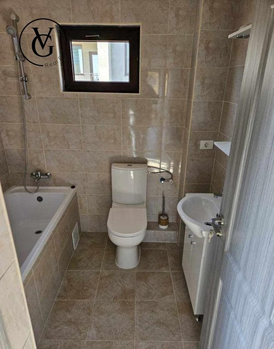 Casa de vanzare P+1E, 3 camere, oras Navodari