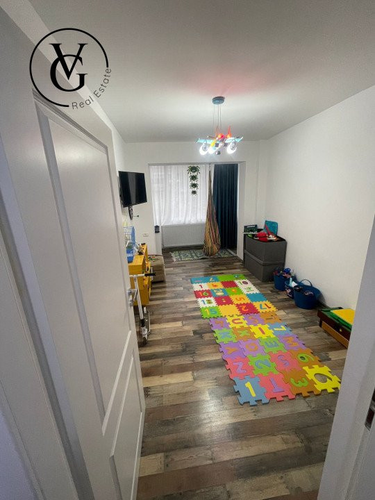 Apartament 3 camere renovat lux-Aurel Vlaicu Cet 