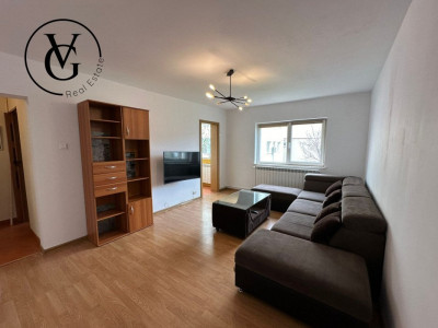 Apartament decomandat | 3 camere | centrală | loc parcare privat | termen lung 